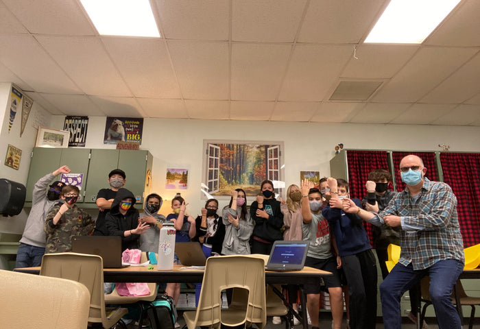 Earth Bands rewards Environmental 6th grade Students!